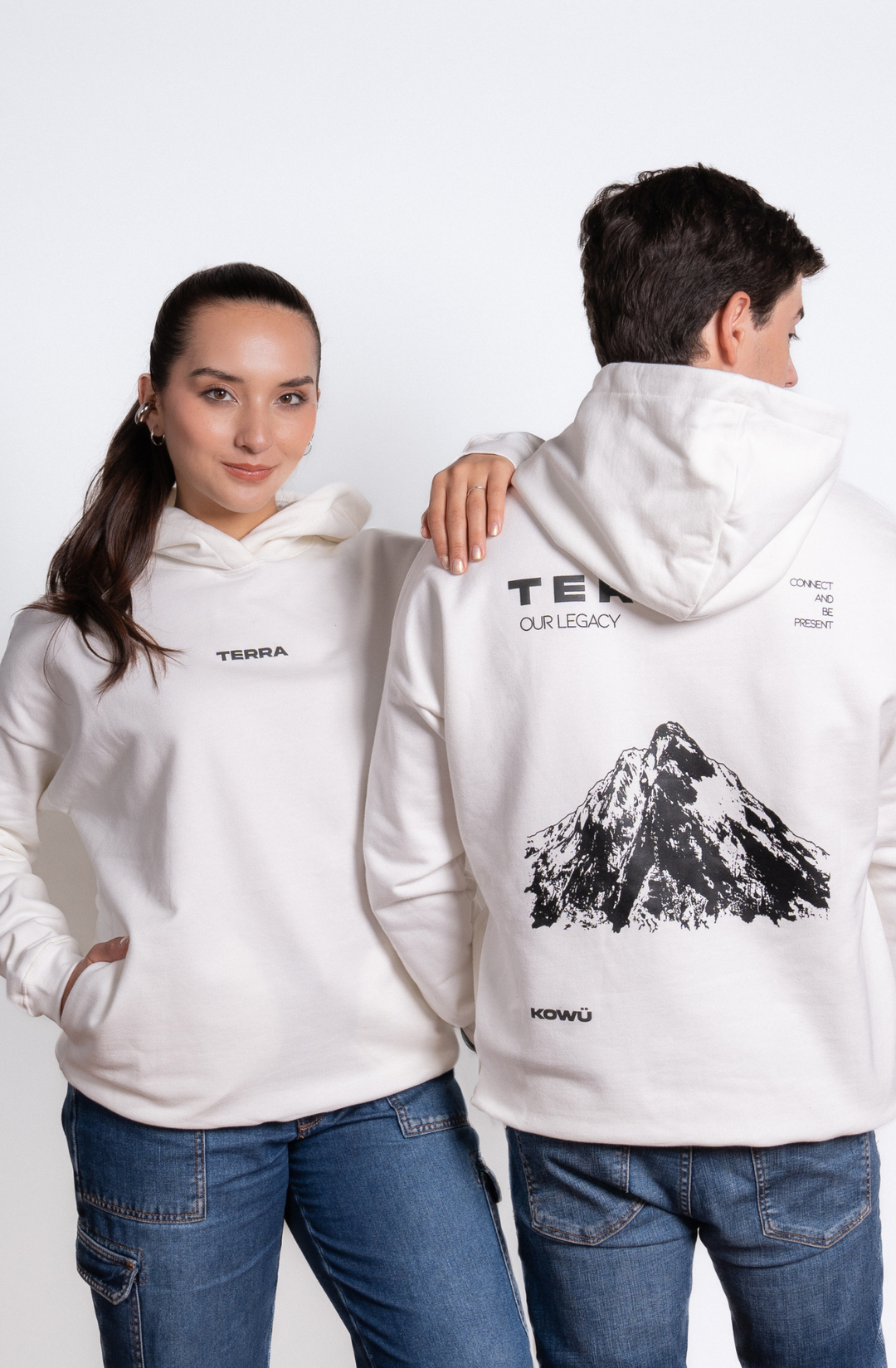 Hoodie Montaña Marfil